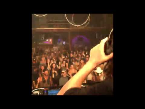 wAFF plays Ovidi Adlert & Borja Cubes - The Old Times @ Cocoon (Amnesia Ibiza) [27/06/2016]