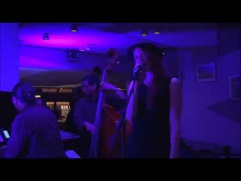 Lily - Moondance (Jazz cover)