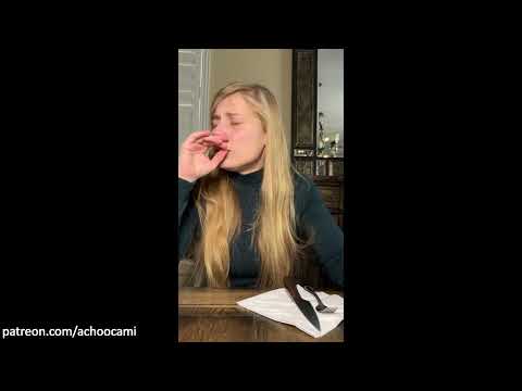 Get me a tissue! I'm gonna sneeze 🤧