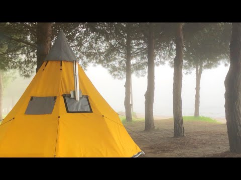 WINTER HEISSES ZELT CAMPING MIT OFEN DURCH DAS MEER