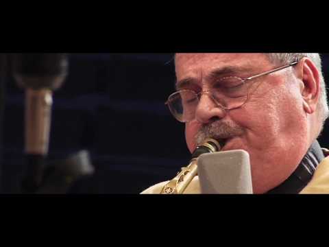Barcelona Jazz Orquestra & Phil Woods - Movin' Uptown [Videoclip Oficial]