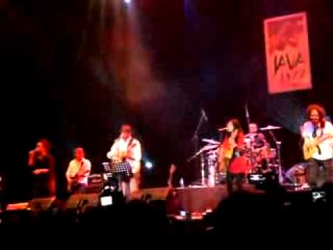 Glenn Fredly, Sandhy Sondoro & Endah n Rhesa @ Java Jazz Festival 2010