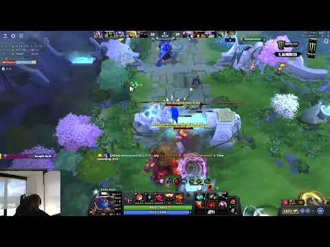 Qojqva's reaction to his Team pulling off a 5-man Wombo Combo