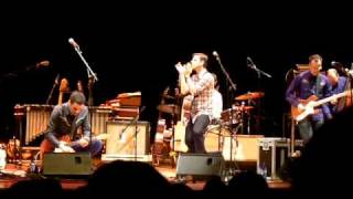 Calexico - Alone again or + Fractured air [Tornado watch] (Centro cultural Caixanova 2009)