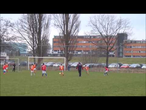 VVGZ E1 tegen Oranje Wit E1