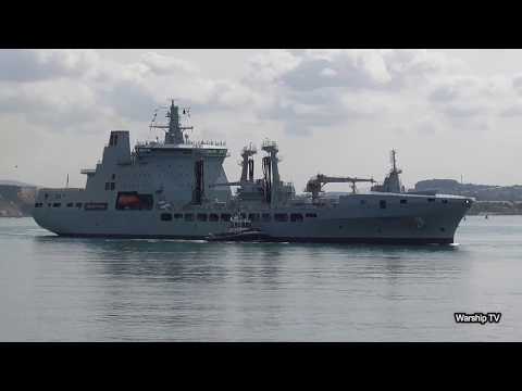 RFA TIDESPRING A136 ENTERS DEVONPORT NAVAL BASE AT DEVIL'S POINT - 19th July 2018