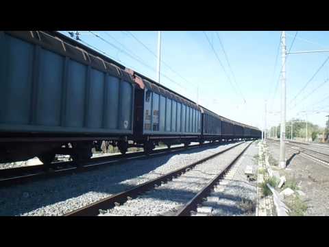 E655.474 sul MRS 57362 Maddaloni Marcianise - Bologna Interporto, in partenza da Pomezia