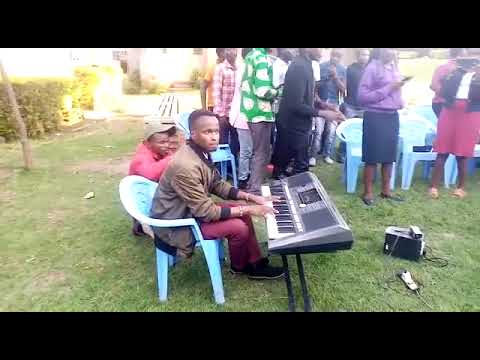 NOTA MPAKA MBINGUNI🔥🙏 sung by st.marks litein youths 💗played by organist cozzy 🔥