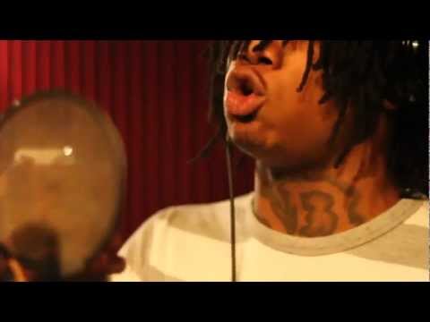 SD - YOUNG NIGGA Ft H.I.M x DAVEYLOW ( GBE x MME x MCB )