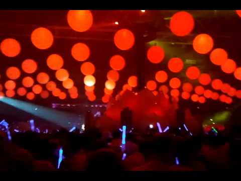Sensation White Innerspace Amsterdam 02/07/11 - Afrojack [middle stage show] (clip)