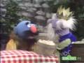 Sesame Street The King Gives A Picnic