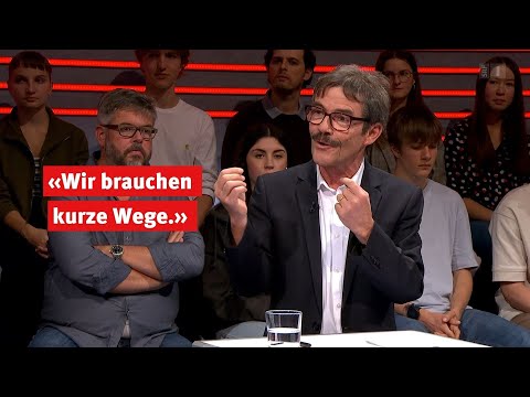 VCS-Präsident Ruedi Blumer in der SRF-Arena
