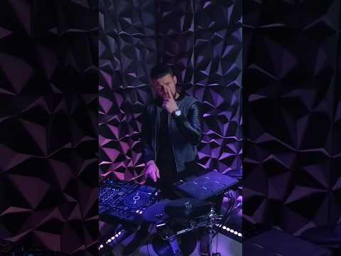 Show me love #Mashup vs #Adele #laidbackluke #showmelove #djmashup #mashups #houseclassics #spdsxpro