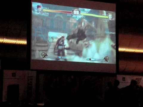 SF4 (25) - Combofiend (C. Viper) vs. Dagger_G (Guile)