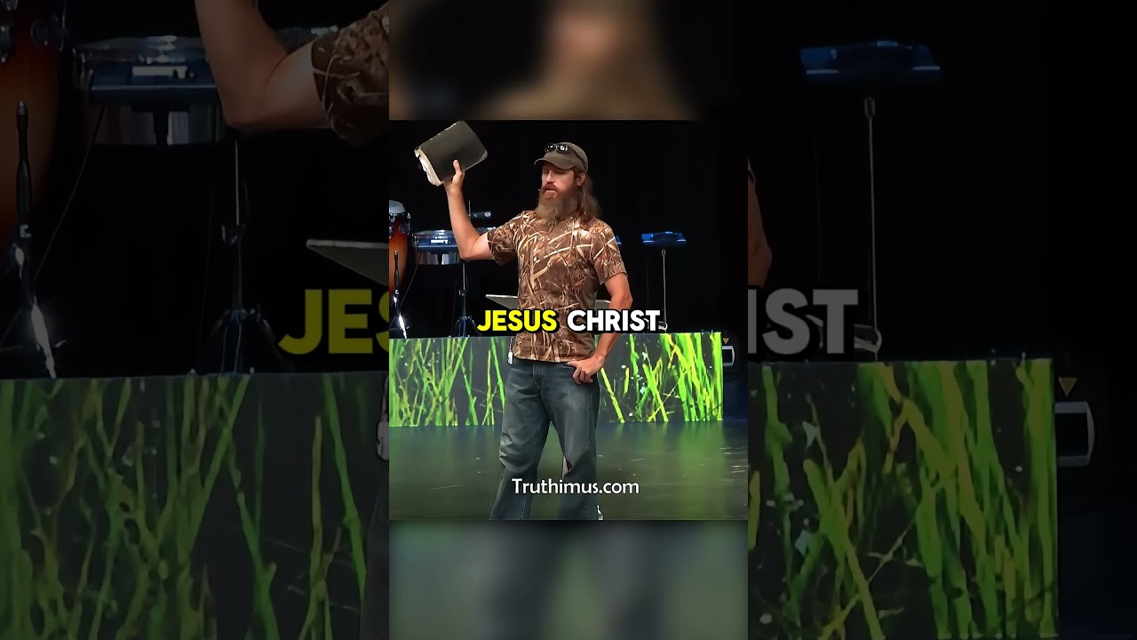 The Entire Bible Explained in Less Than 60 Seconds! | Jase Robertson
