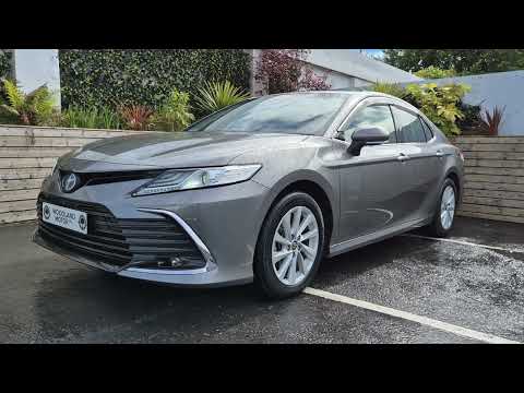 Toyota Camry 2.5 HYBIRD / G-PACK / LOW MILEAGE / T - Image 2