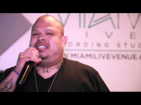 Lexisblacktree (@Lexisblacktree1) Performs at Direct 2 Exec Artist Experience Miami 4/2/16