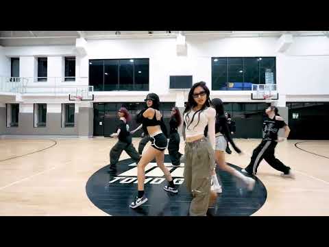 KISS OF LIFE - Igloo Dance Practice