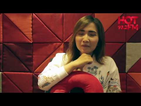 HOT 93.2 DETIK - DESY NING NONG