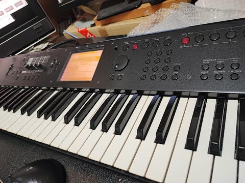 KORG M50 -73 Demo play (no talking)