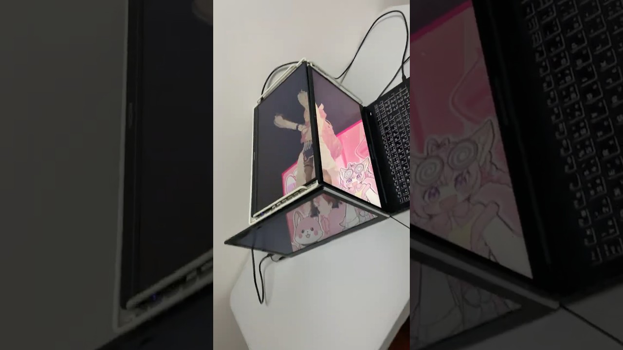 ただの3面液晶なのに、博衣こよりさんが箱の中で踊ってるように見える #shorts