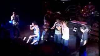 V &amp; Mcfly - Chills In The Evening [Live from Tour]