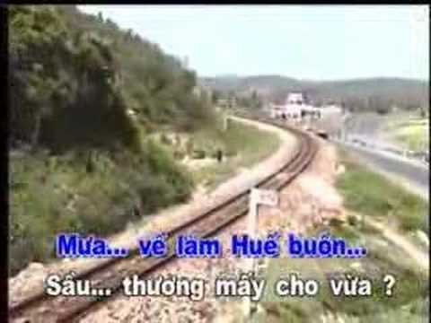 Thể hiện bởi Vân Khánh