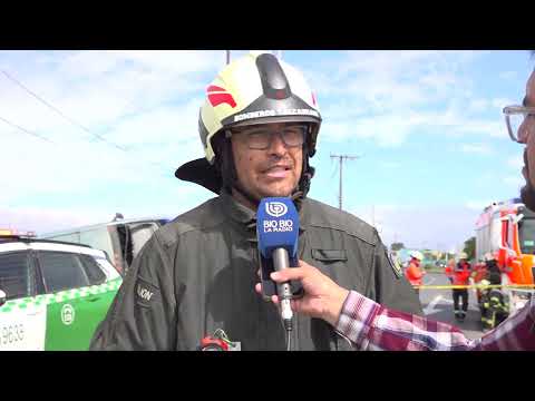 Un muerto y dos lesionados deja volcamiento de micro en Talcahuano