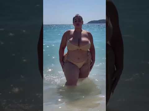 Natalia Lozano ✅ Wiki Biography | age | weight | relationship | net worth | Curvy model plus size