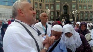 ****MEBRUR TURİZM***** İHSAN HOCAMIZIN  KABE AVLUSUNDA SOHBETİ