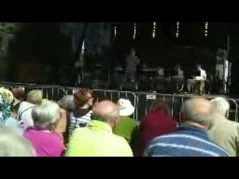 Josef Vejvoda & Big Band AČR - Beer Barrel Polka (Škoda lásky)