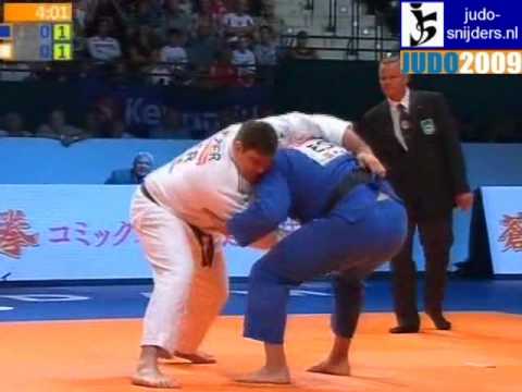 Judo 2009 Rotterdam: Martin Padar (EST) - Andreas Toelzer (GER) [+100kg].
