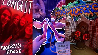 LONGEST HAUNTED HOUSE IN THE WORLD 👻🩸 there's literally a bar halfway through lol | vlogtober day 25