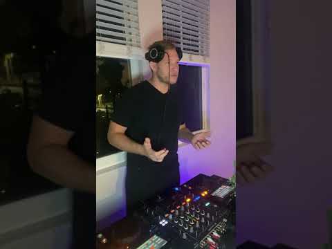 Murris - Techno Tuesday 08.17.2021