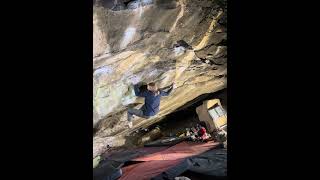 Video thumbnail of Smokin' Joe, V9. Joe's Valley