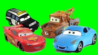 Disney Pixar Cars Sally's AMAZING Rescue, Lightning McQueen, Tow Mater, Sally Carrera Toys Movie