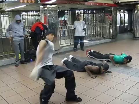 New York Subway 34 street Break Dance Part 1