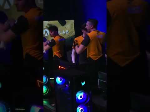 When Mowwwgli took down the entire Chiefs team at the Rainbow Six Charlotte Major! 🤩