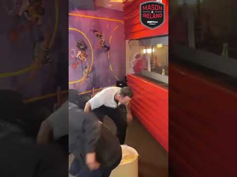 Mason & Ireland Slap Compilation😆👋🏻 Tune in on the ESPN LA app📲