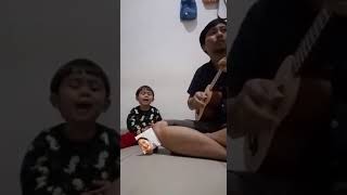 Download lagu Story wa gitar 30 detik || versi bocil mp3