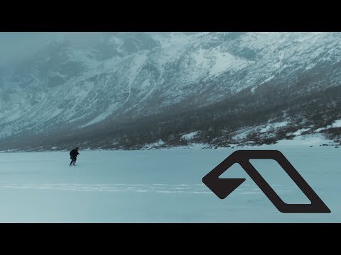 ilan Bluestone feat. Giuseppe De Luca - Frozen Ground (Official Music Video)