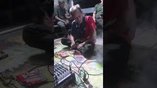 Kawan ini fans Iwan Fals! Bento - Iwan Fals (cover petani: Bang Rizal)