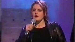 The First Time Ever I Saw Your Face - Alison Moyet
