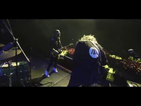 MNKYBSNSS - OPENING THE 1975