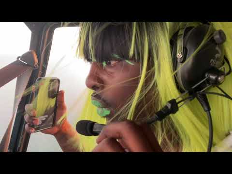 Laquanda At It Again