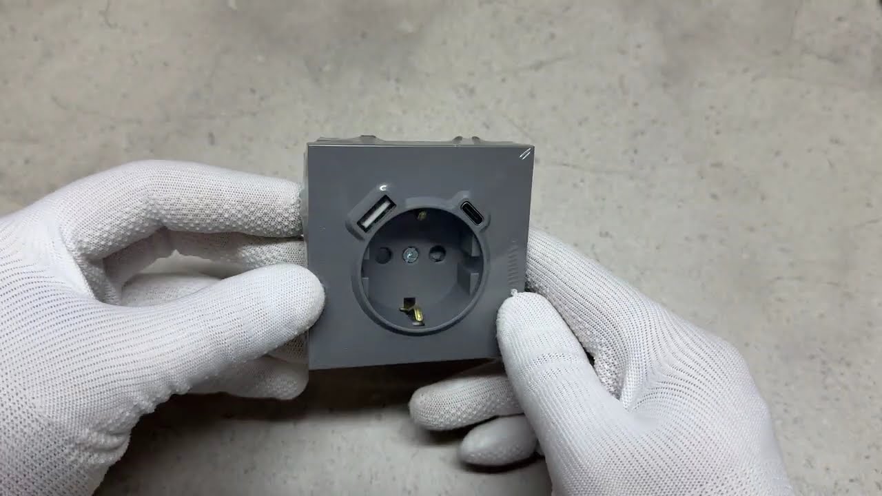 Розетка с заземлением 16А с USB-A 18W и Type-C 20W, серый механизм Soft ER123USB-G ARDERO (без рамки) 80776