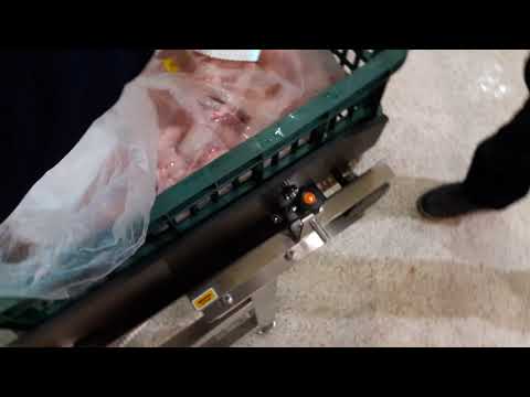 170519 Metal Detector for Chicken in Plastic Container