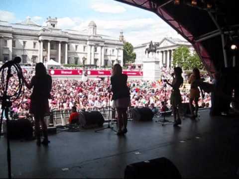 The Scarletz - Talk About Me at London Pride 2010