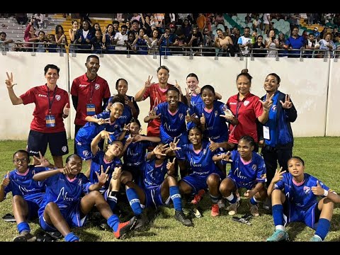 Sommet U16 F - 12/11/22 - Saint Pauloise FC - Saint Denis FC