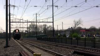 preview picture of video 'Amtrak Acela, Regional and SEPTA trains at Croydon, PA'